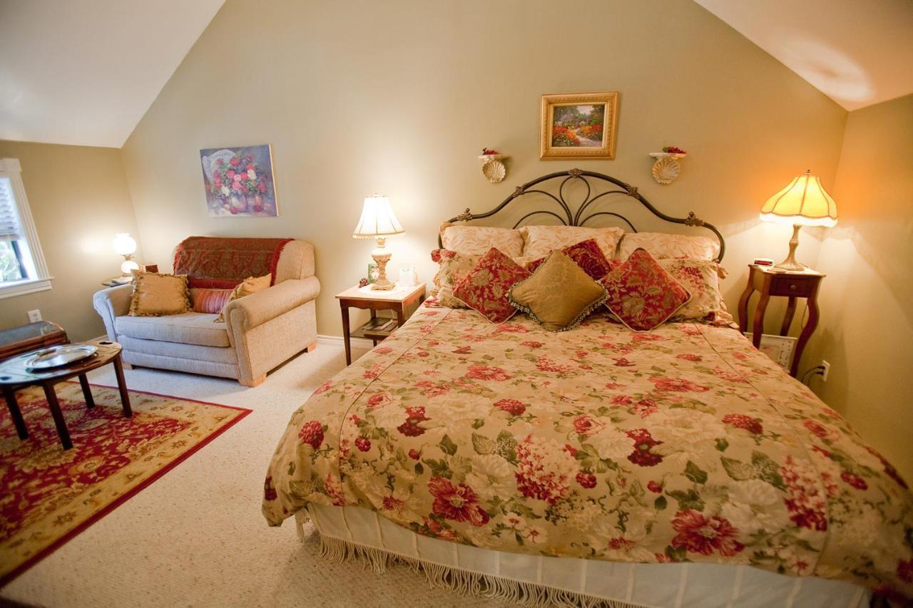 Bed And Breakfast On White Rock Creek Waco Buitenkant foto