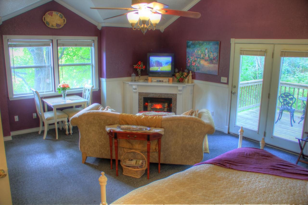 Bed And Breakfast On White Rock Creek Waco Buitenkant foto