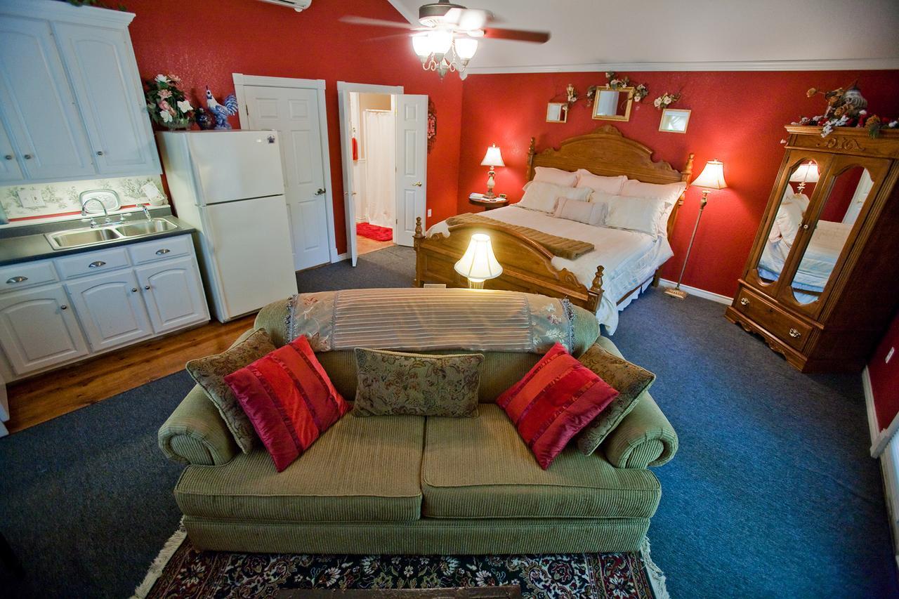 Bed And Breakfast On White Rock Creek Waco Buitenkant foto